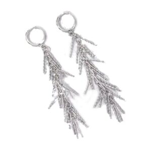 Tassel style ear buckle